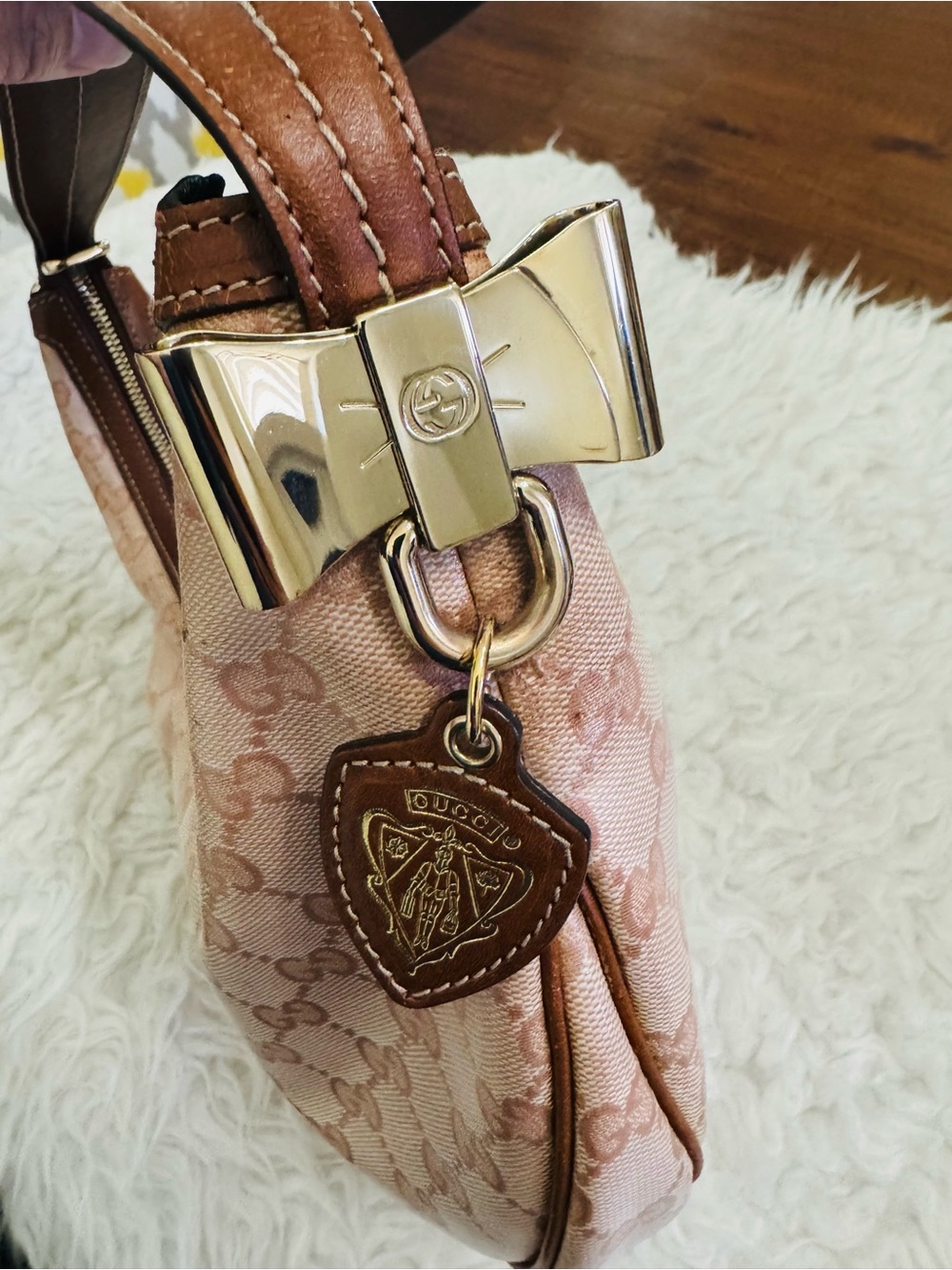GUCCI PINK GG CRYSTAL CANVAS HOBO BAG - Picture 5 of 17